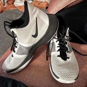 NIKE Air Precision II Men's White/Black 6.5